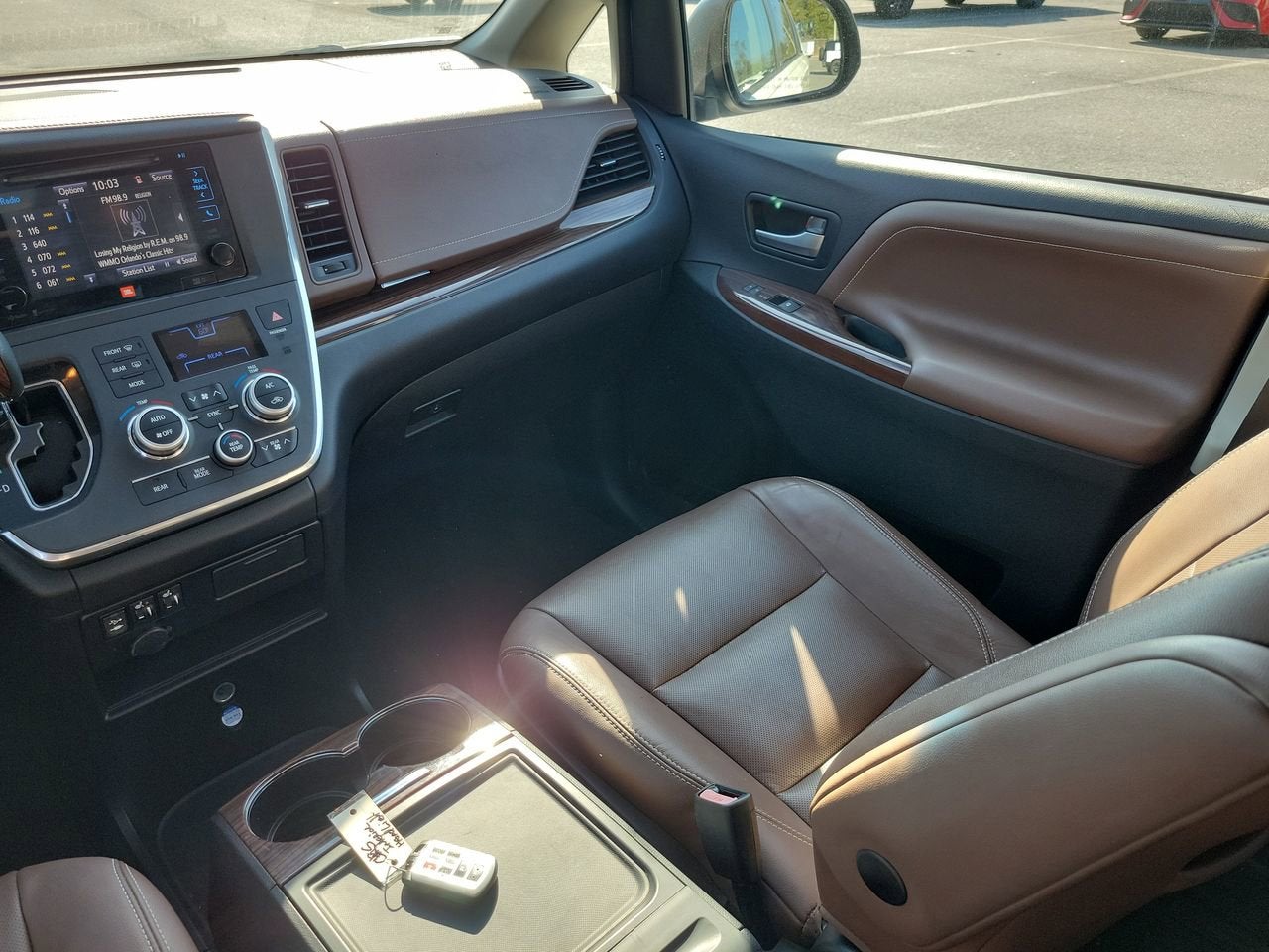 2015 Toyota Sienna Limited