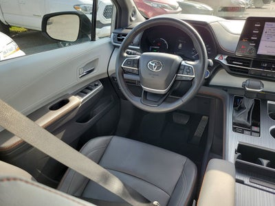 2024 Toyota Sienna XSE