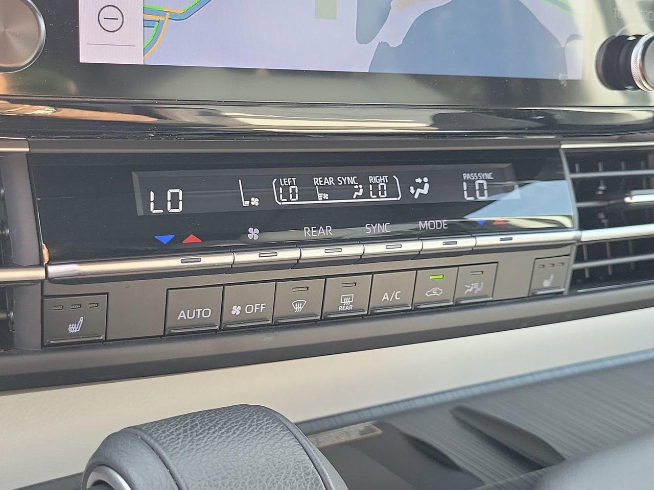 2024 Toyota Sienna XSE