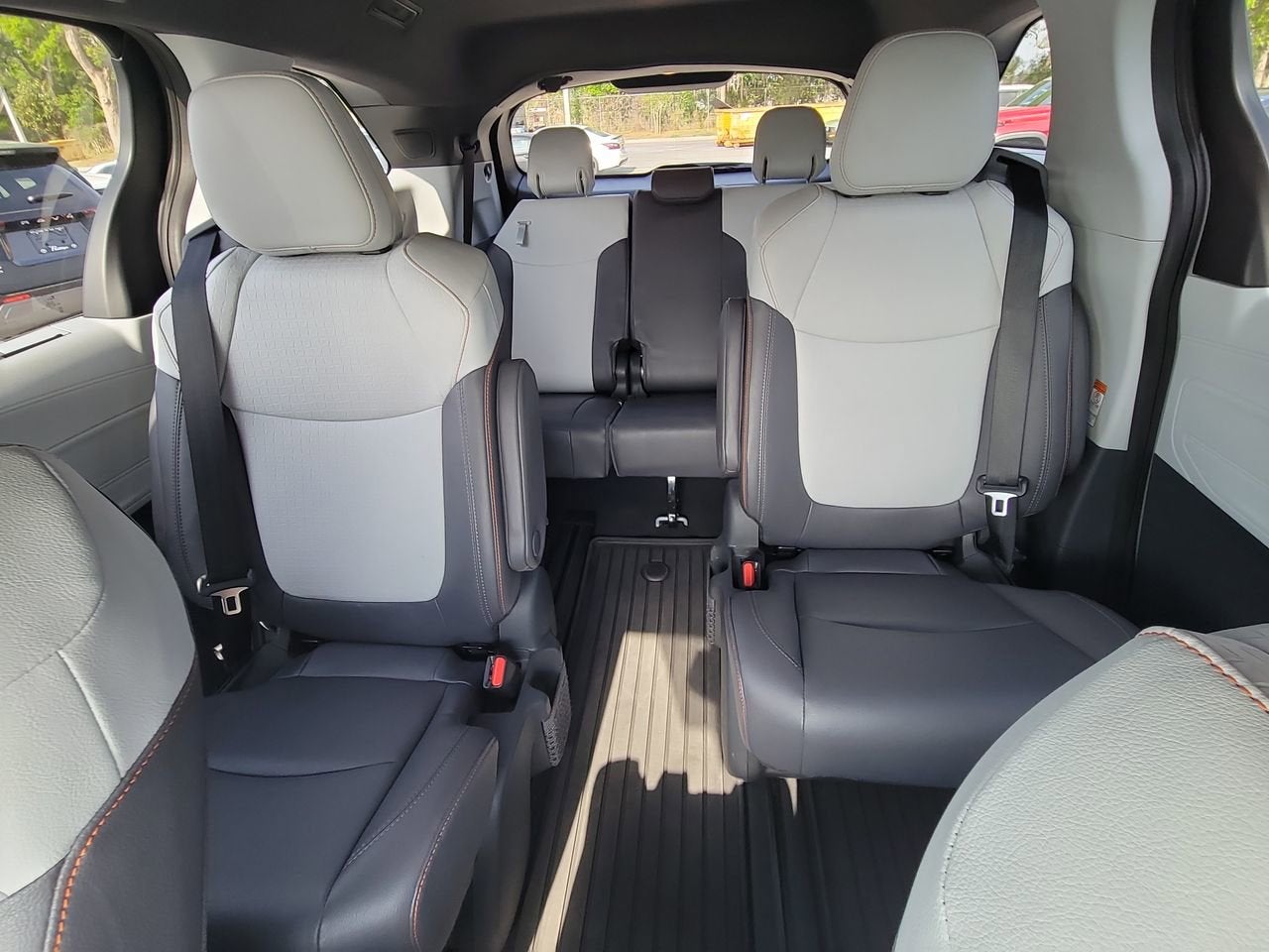 2024 Toyota Sienna XSE