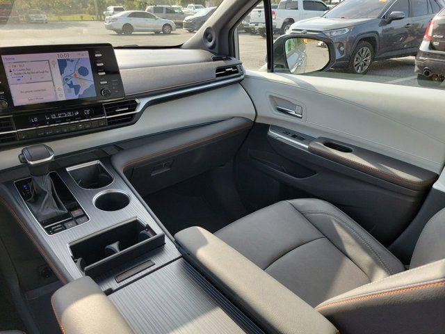 2024 Toyota Sienna XSE