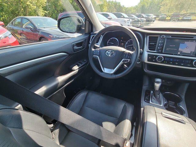 2018 Toyota Highlander Limited Platinum