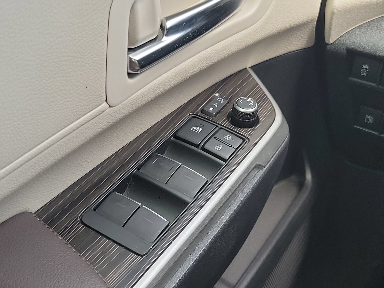 2021 Toyota Sienna Platinum