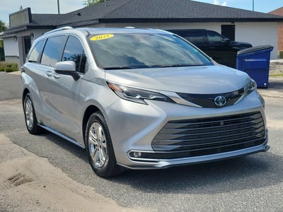 2021 Toyota Sienna Platinum