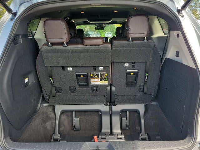2021 Toyota Sienna Platinum