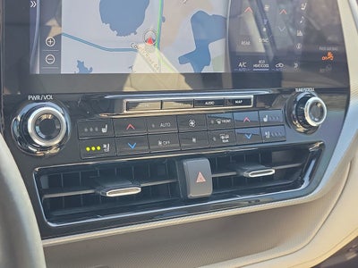 2022 Toyota Highlander Hybrid Platinum