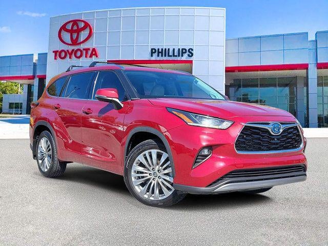 2022 Toyota Highlander Hybrid Platinum