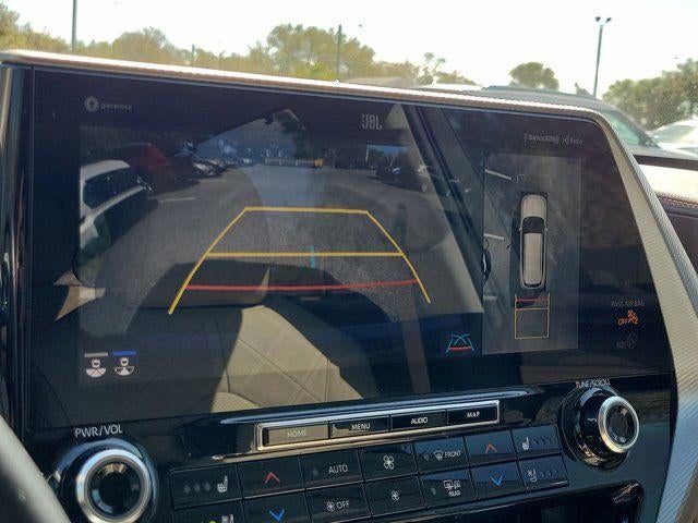 2022 Toyota Highlander Hybrid Platinum