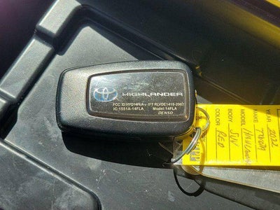 2022 Toyota Highlander Hybrid Platinum