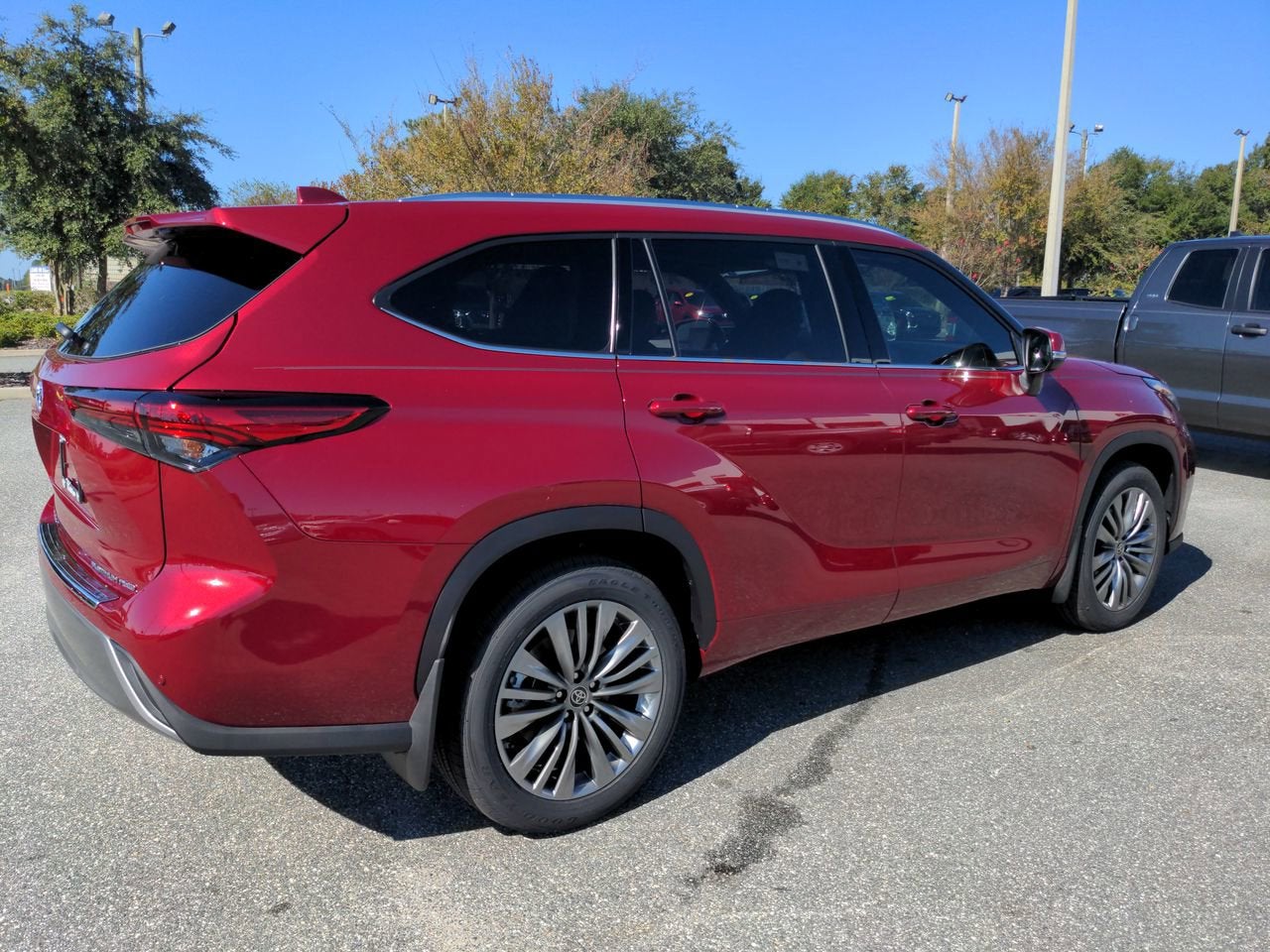 2022 Toyota Highlander Platinum