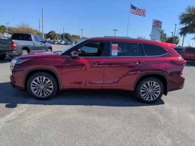 2022 Toyota Highlander Platinum
