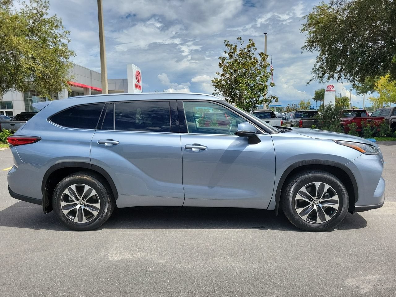 2021 Toyota Highlander XLE