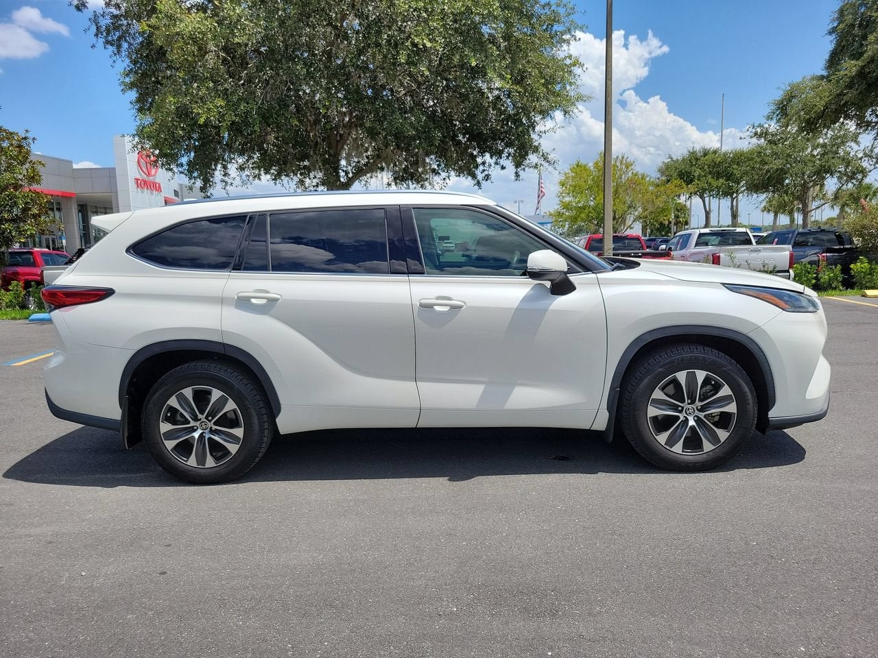2021 Toyota Highlander XLE