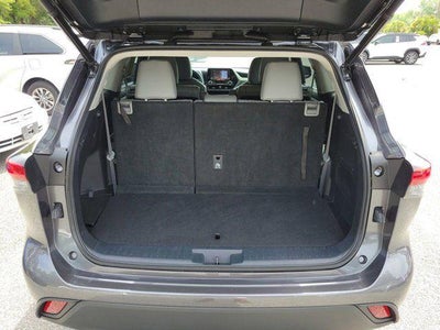 2022 Toyota Highlander XLE