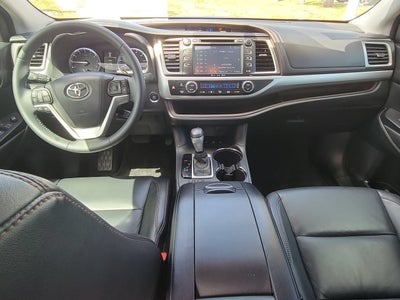 2016 Toyota Highlander XLE V6