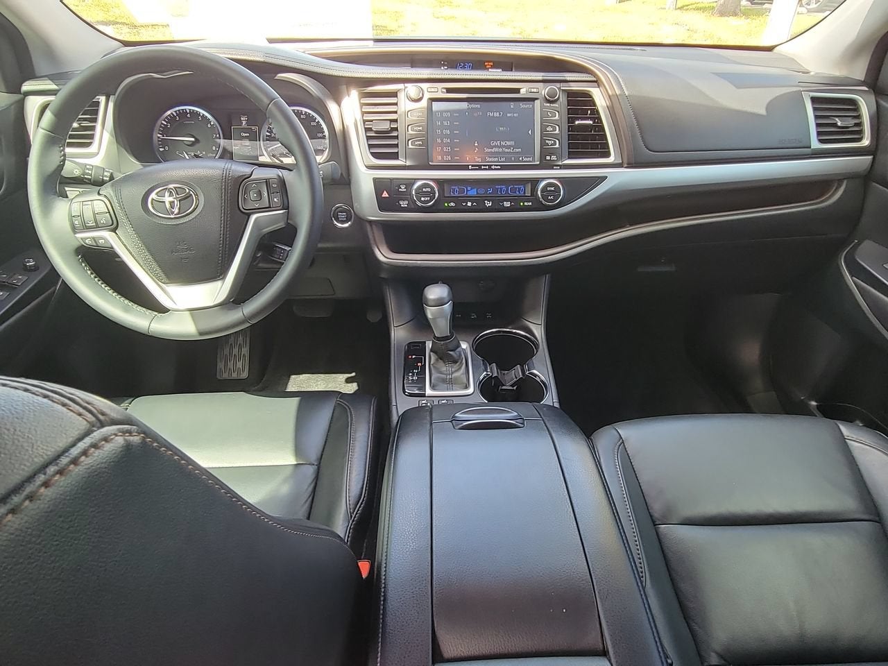 2016 Toyota Highlander XLE V6