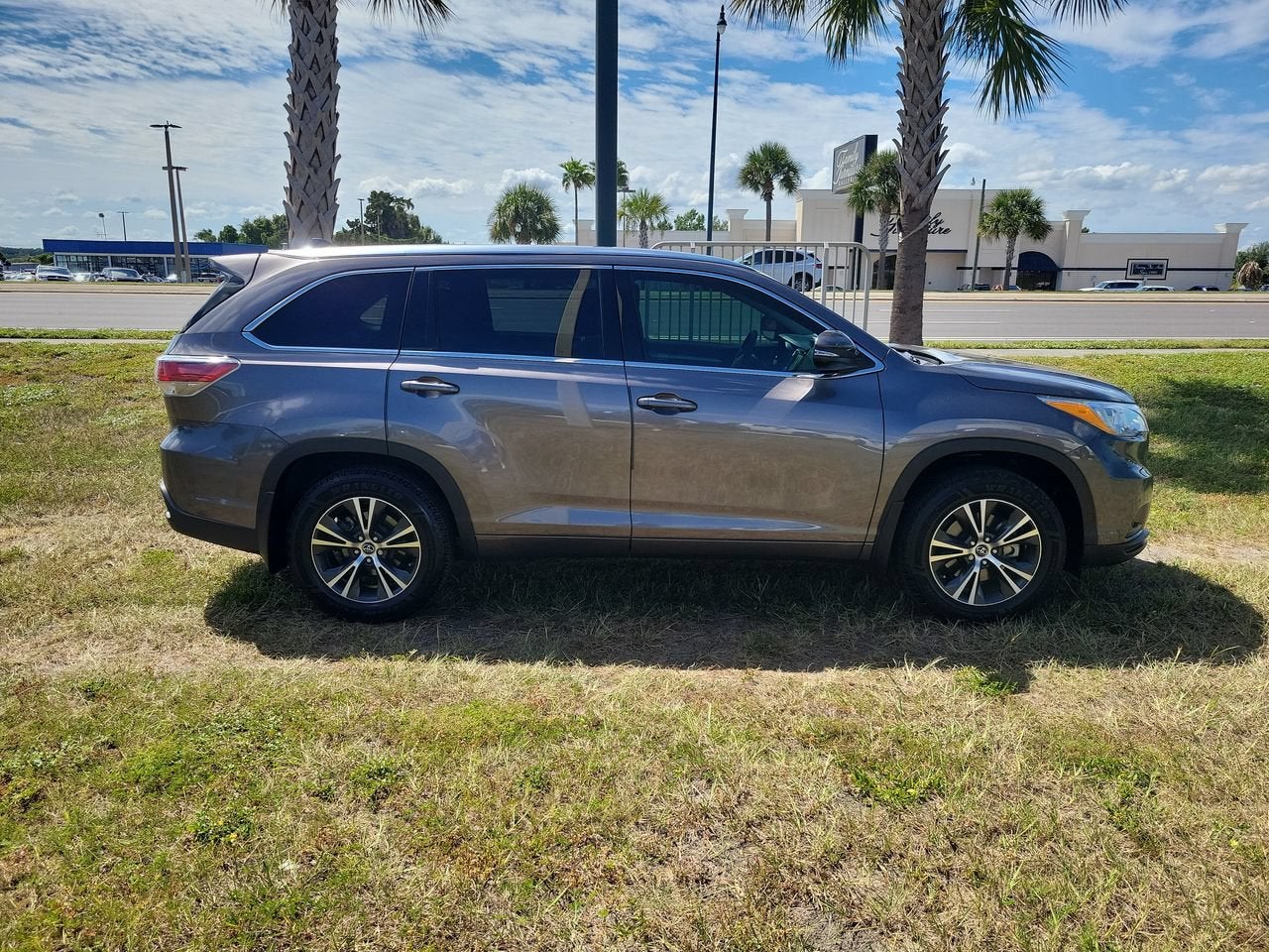 2016 Toyota Highlander XLE V6