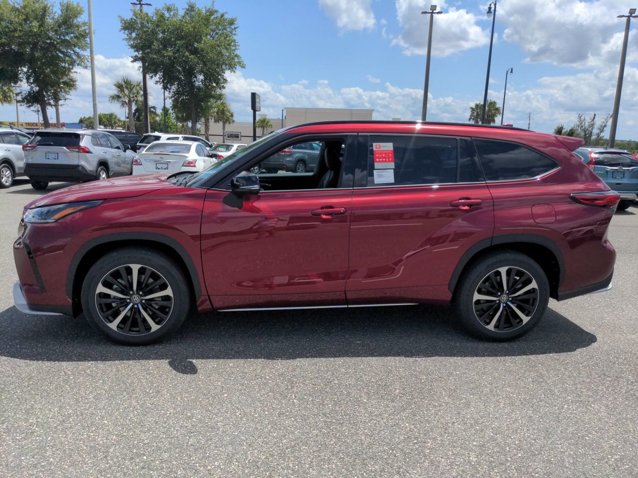 2022 Toyota Highlander XSE
