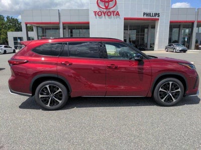 2022 Toyota Highlander XSE