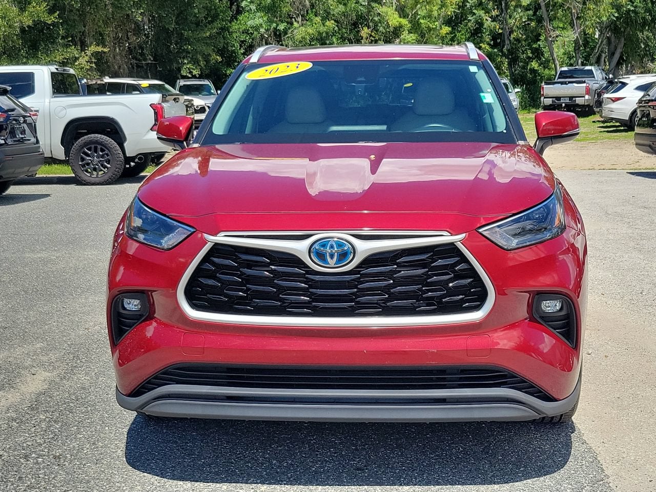 2023 Toyota Highlander Hybrid XLE