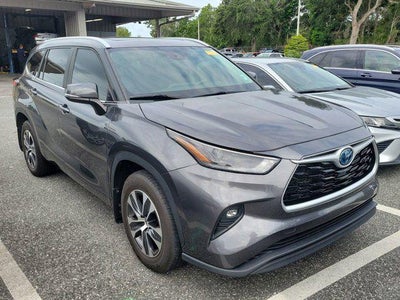2023 Toyota Highlander Hybrid XLE