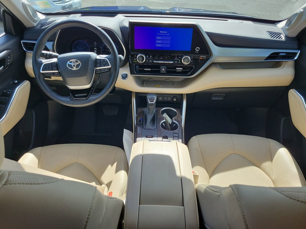 2023 Toyota Highlander Platinum