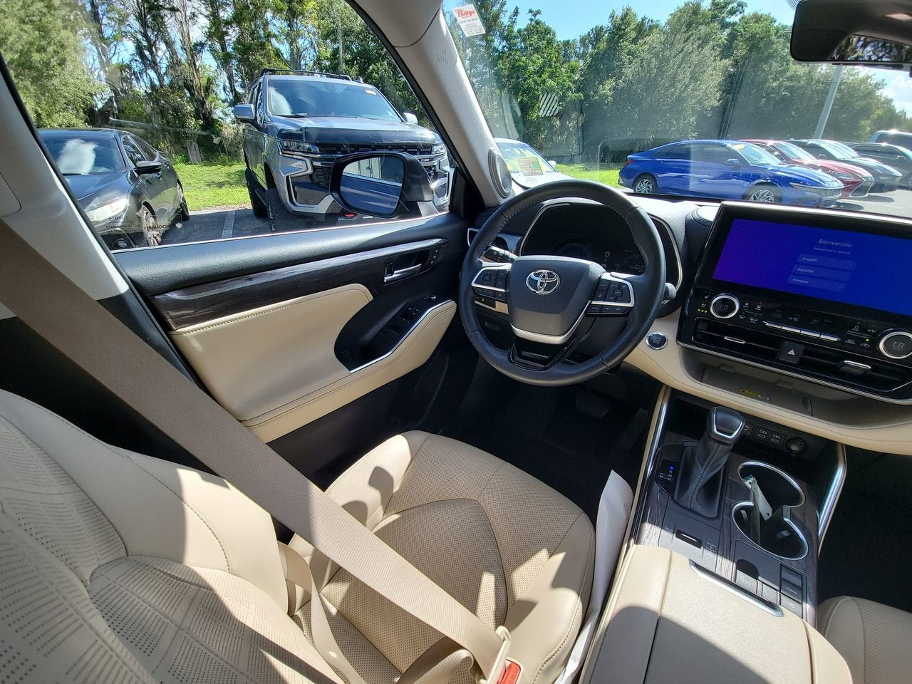 2023 Toyota Highlander Platinum