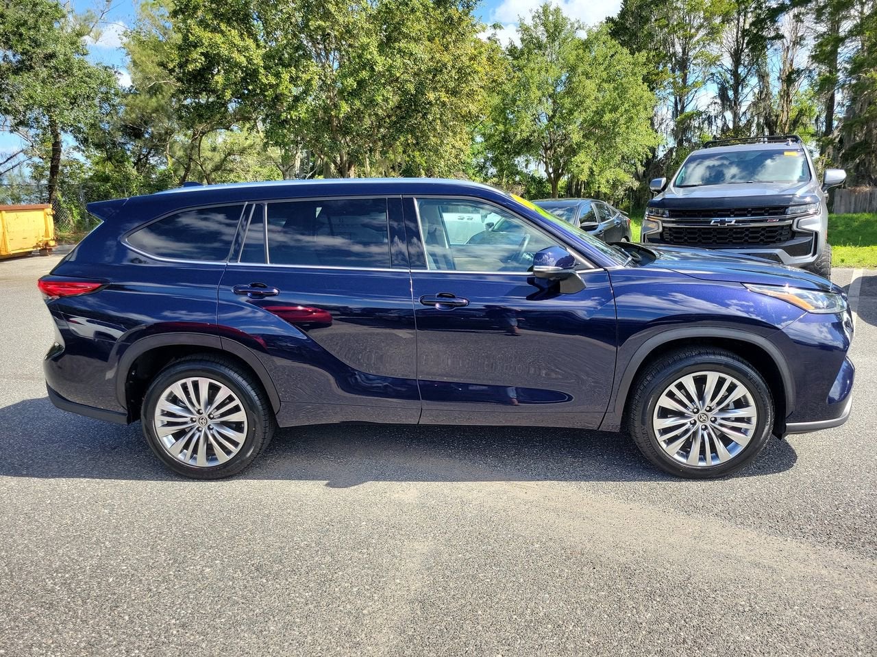 2023 Toyota Highlander Platinum