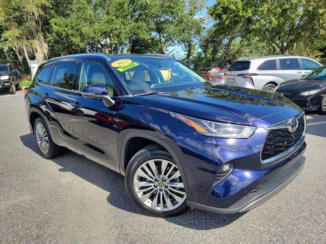 2023 Toyota Highlander Platinum