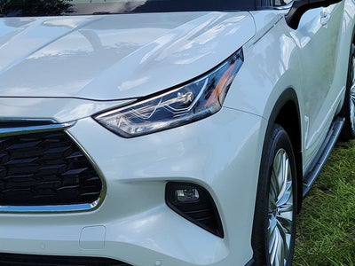 2024 Toyota Highlander Platinum
