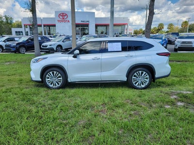 2024 Toyota Highlander Platinum