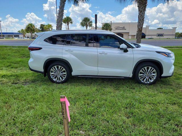 2024 Toyota Highlander Platinum