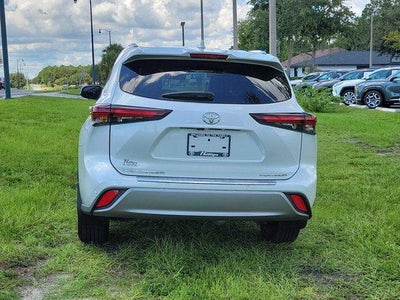 2024 Toyota Highlander Platinum