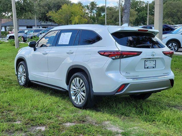 2024 Toyota Highlander Platinum