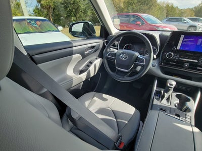 2023 Toyota Highlander XLE
