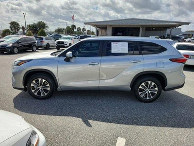 2023 Toyota Highlander XLE