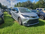 2024 Toyota Sienna LE