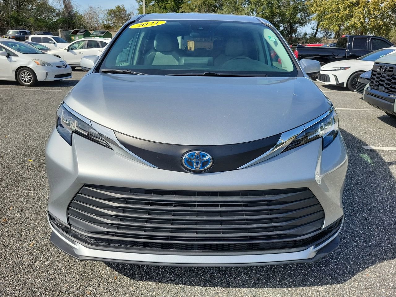 2021 Toyota Sienna LE