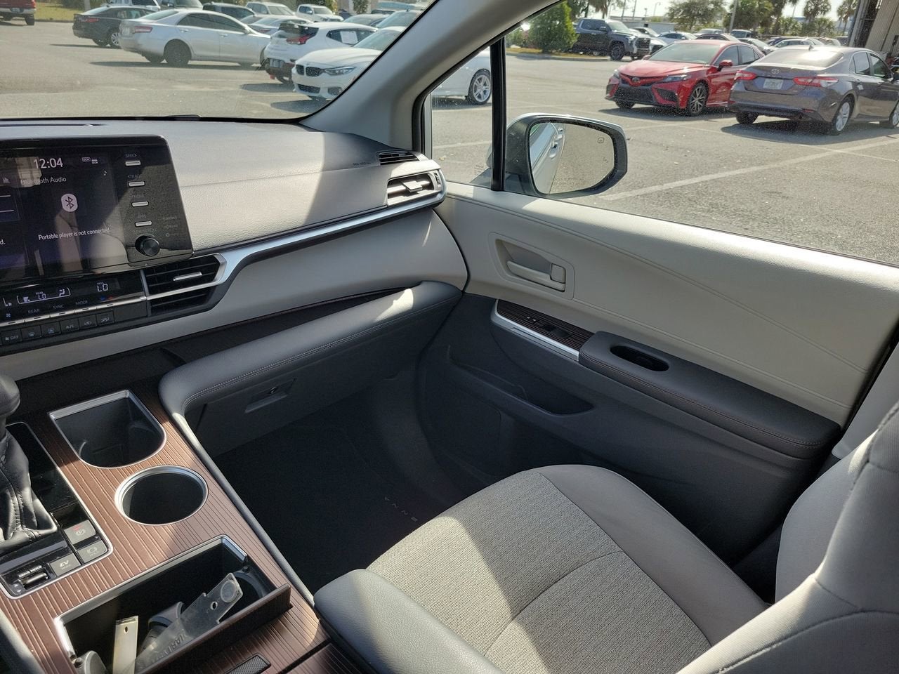 2021 Toyota Sienna LE