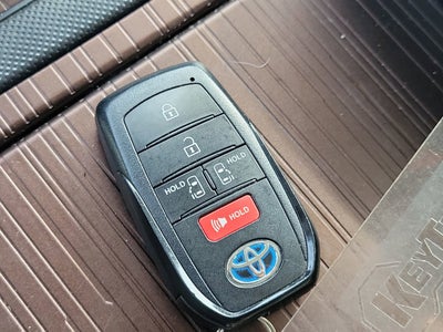 2021 Toyota Sienna LE