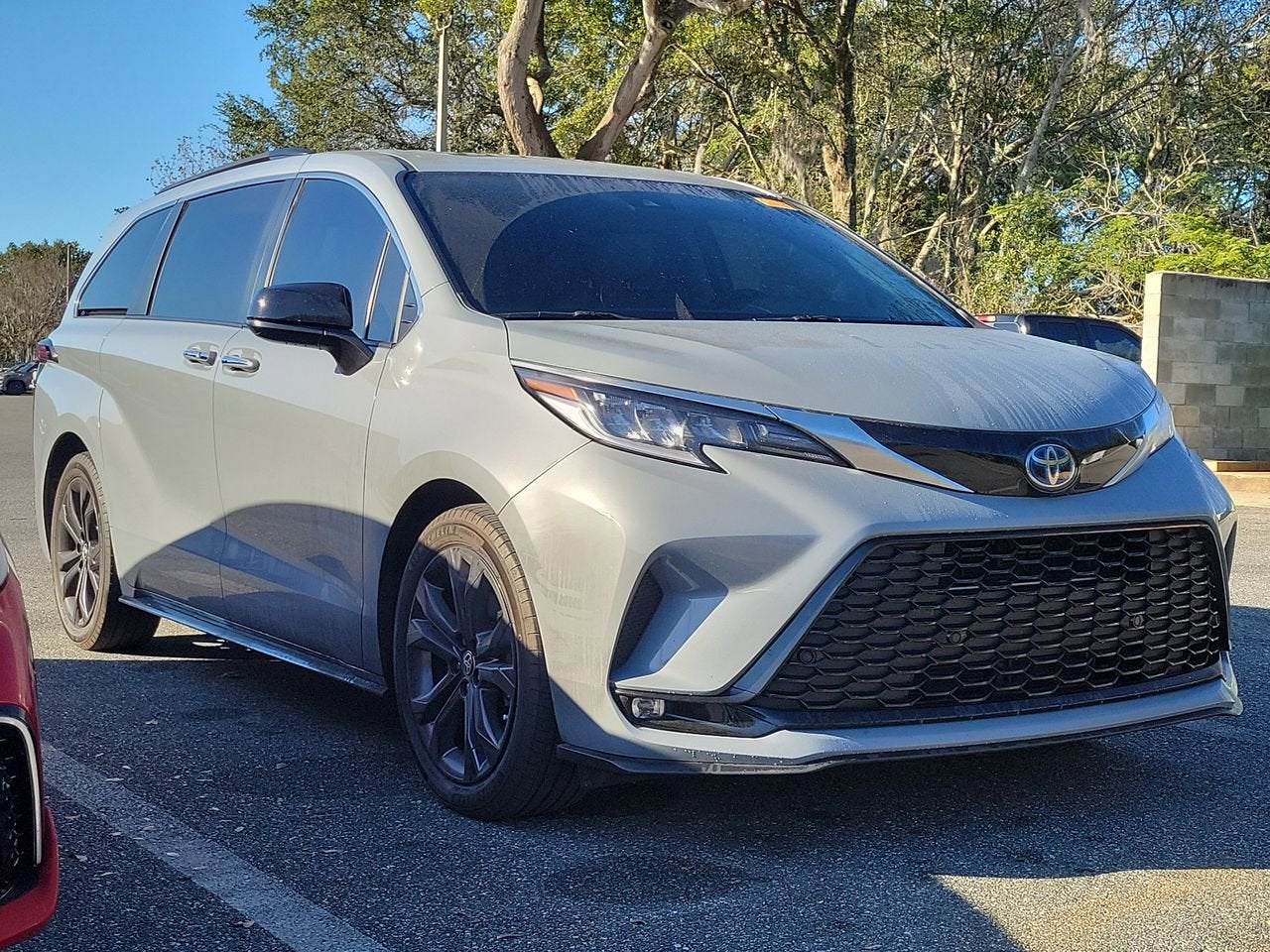 2023 Toyota Sienna XSE