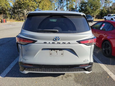 2023 Toyota Sienna XSE