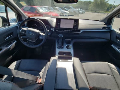 2024 Toyota Sienna XSE