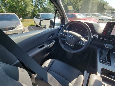 2024 Toyota Sienna XSE