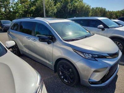 2024 Toyota Sienna XSE