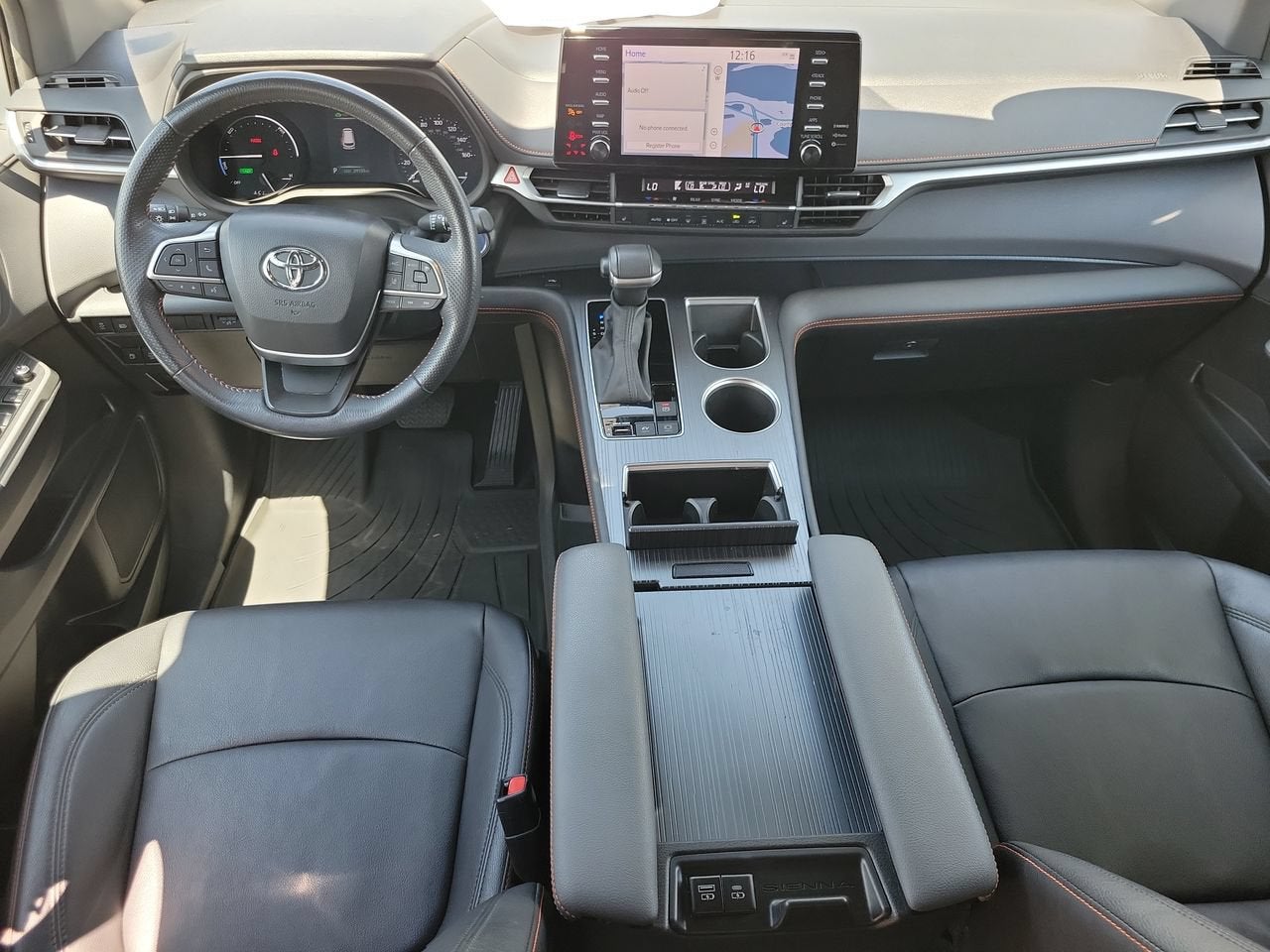 2024 Toyota Sienna XSE