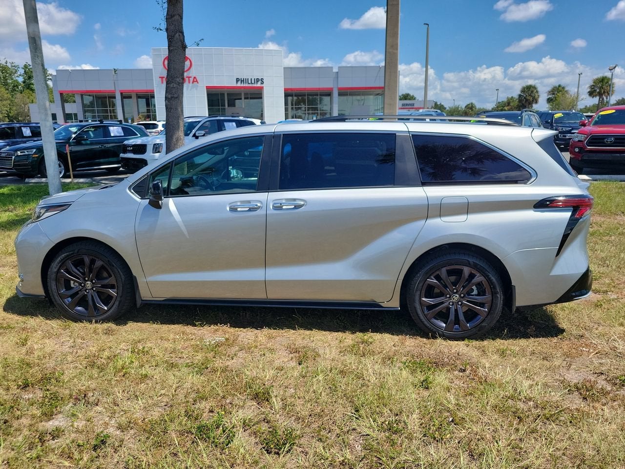 2024 Toyota Sienna XSE