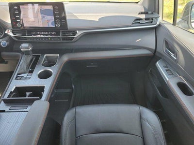 2024 Toyota Sienna XSE