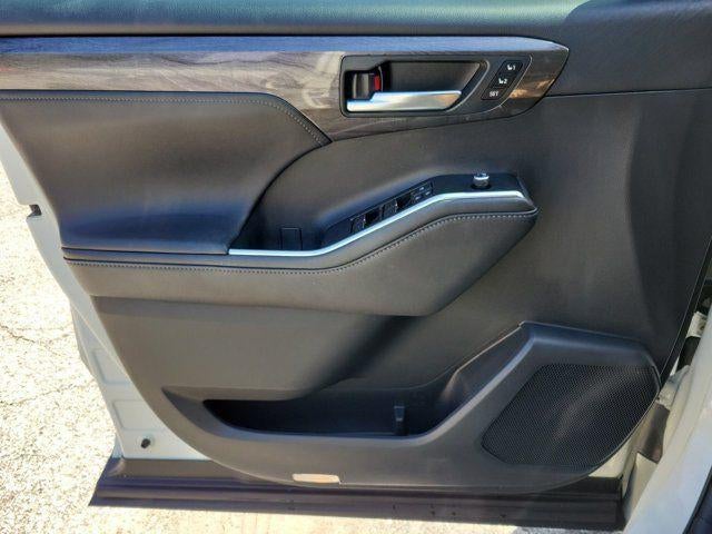 2020 Toyota Highlander Hybrid Limited