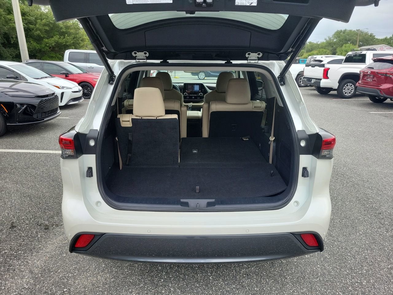 2021 Toyota Highlander Hybrid Limited